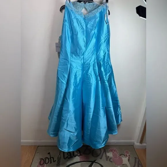 (W0) Intrigue by Blush PromStyle No. 284, Women's Blue Two-Piece Dress, Size 16